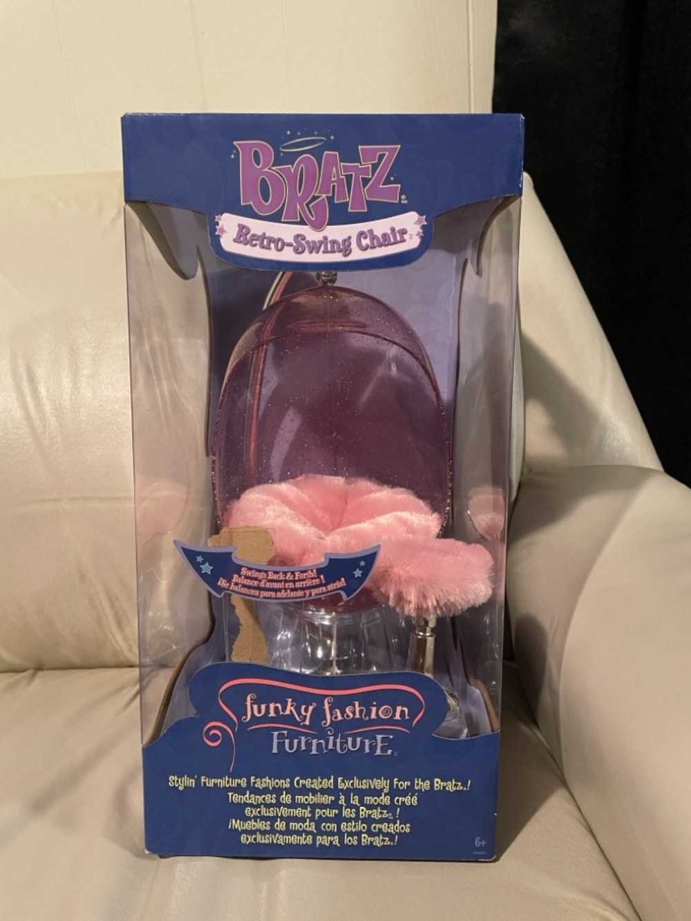 Bratz Retro Swing Chair - New Open Box